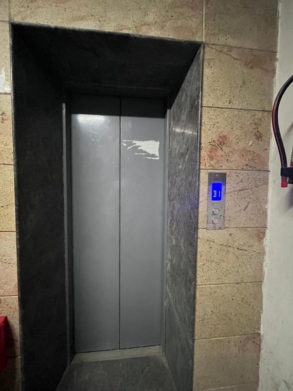 Kashi Anadam Bnb Варанаси Экстерьер фото
